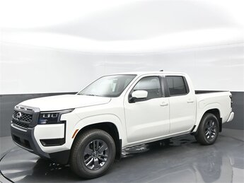 2026 Nissan Frontier SV's photo