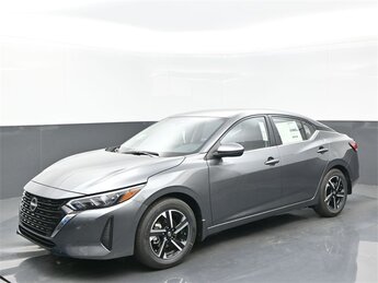 2025 Nissan Sentra SV's photo