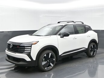 2026 Nissan KICKS SR AWD's photo