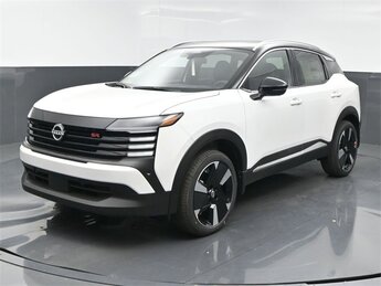 2026 Nissan KICKS SR AWD's photo