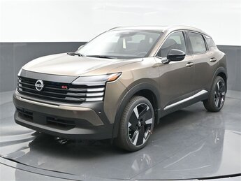 2026 Nissan KICKS SR AWD's photo