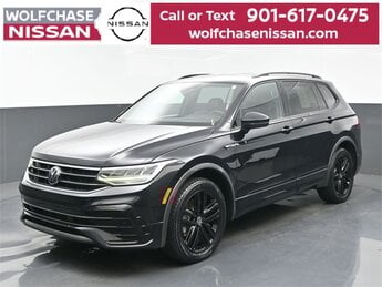 2022 Volkswagen Tiguan SE R-LINE BLACK's photo