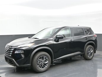 2026 Nissan Rogue S's photo