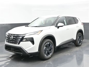 2026 Nissan Rogue SV's photo