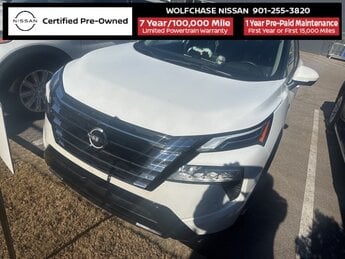 2024 Nissan Rogue Platinum's photo