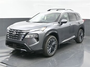 2026 Nissan Rogue Platinum's photo