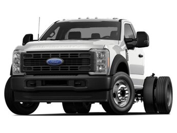 2026 Ford F-600 Super Duty Chassis Cab XL's photo