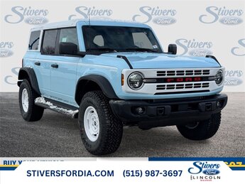 2025 Ford Bronco 4-Door Heritage Editon's photo