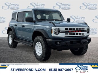 2025 Ford Bronco 4-Door Heritage Editon's photo