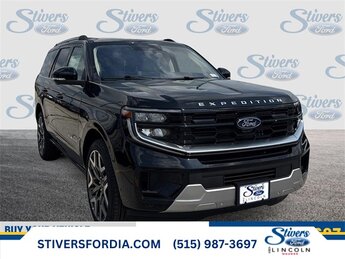 2025 Ford Expedition Platinum's photo