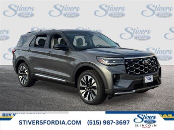 2026 Ford Explorer Platinum's photo