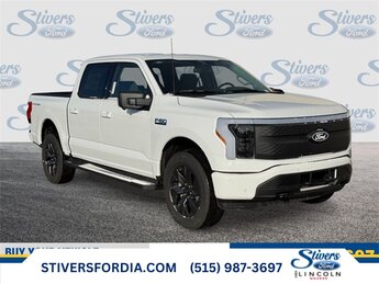 2025 Ford F-150 Lightning Flash's photo
