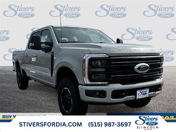 2026 Ford F-250 Super Duty Platinum's photo