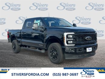 2025 Ford F-350 Super Duty Lariat's photo