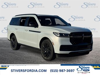 2025 Lincoln Navigator Reserve's photo