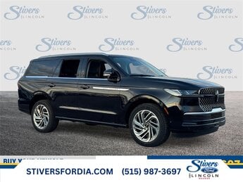 2025 Lincoln Navigator Reserve's photo
