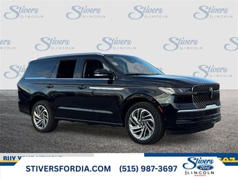 2025 Lincoln Navigator Reserve's photo