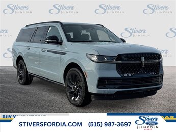 2025 Lincoln Navigator Reserve L's photo