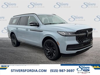 2025 Lincoln Navigator Reserve L's photo