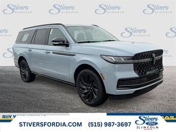 2025 Lincoln Navigator Reserve L's photo