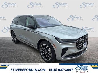 2025 Lincoln Nautilus Reserve's photo