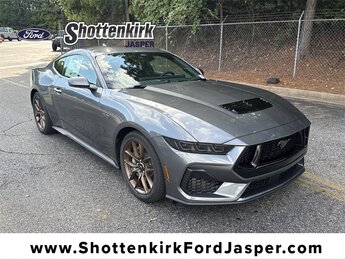 2025 Ford Mustang GT Premium's photo