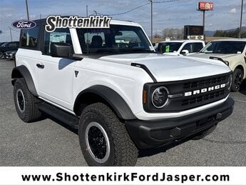 2025 Ford Bronco 2-Door Base's photo