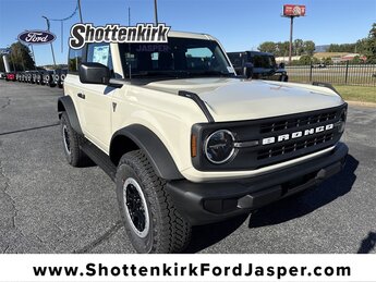 2025 Ford Bronco 2-Door Base's photo