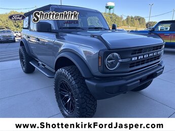 2025 Ford Bronco 4-Door Base's photo