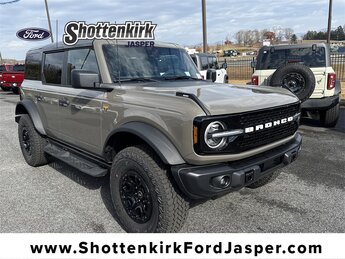 2025 Ford Bronco 4-Door Badlands's photo