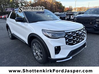 2026 Ford Explorer Platinum's photo