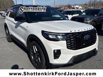 2026 Ford Explorer ST-LINE's photo