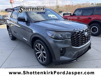 2026 Ford Explorer ST-LINE's photo