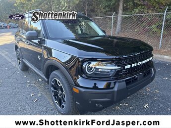 2025 Ford Bronco Sport Outer Banks's photo