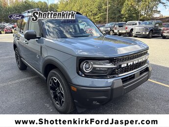 2025 Ford Bronco Sport Outer Banks's photo