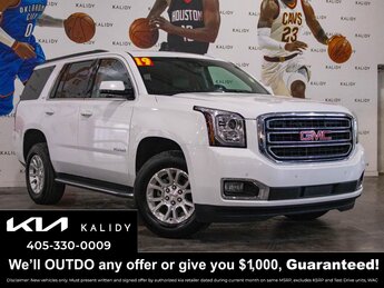 2019 GMC Yukon SLT's photo