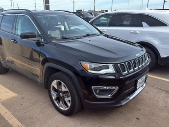 2018 Jeep Compass Limited's photo