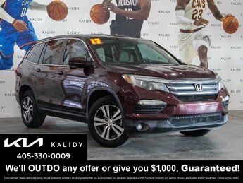 2017 Honda Pilot EX's photo