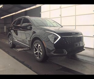 2024 Kia Sportage EX's photo