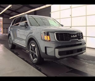 2024 Kia Telluride S's photo