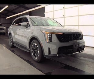2025 Kia Sorento S's photo
