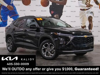 2024 Chevrolet Trax LT's photo