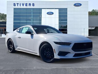 2026 Ford Mustang EcoBoost's photo