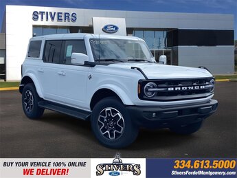 2025 Ford Bronco 4-Door Outer Banks's photo