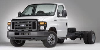 2012 Oxford White Ford E450 15 Passenger Shuttle Bus w/Wheelchair 10 Cylinder Engine 2 Door RWD Bus Automatic