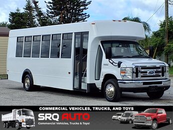 2016 Ford E450 22 Passenger w/ Rear Closet RWD 10 Cylinder Engine Automatic