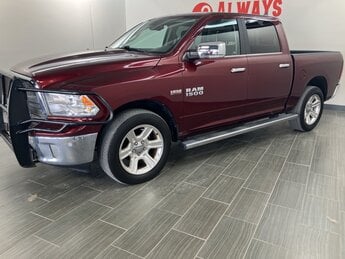 2017 Ram 1500 Lone Star Silver 4X4 HEMI 5.7L V8 Multi Displacement VVT Engine 4 Door