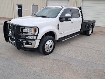 2018 Ford Super Duty F-450 DRW Lariat 4X4 Automatic Power Stroke 6.7L V8 DI 32V OHV Turbodiesel Engine