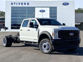 2024 Ford Super Duty F-450 DRW XL Power Stroke 6.7L V8 DI 32V OHV Turbodiesel Engine 4 Door Truck 4X4