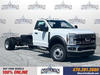 2025 Oxford White Ford F-550SD XL Truck 7.3L V8 PFI OHV 16V Federal 335hp Engine Automatic